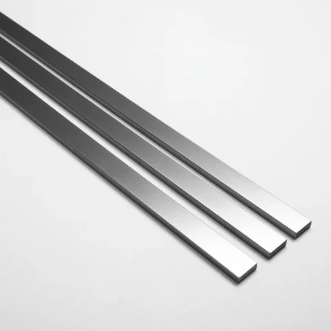 Полоса стальная быстрорежущая 12х25 мм Р6М5К5 ГОСТ 4405-75